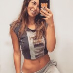 Domingo... levantarse pa? ducharse y volver acostarse ??
Ah y hacer un queque saludable ?? (en las historias la receta ??) Ustedes, cómo están ?